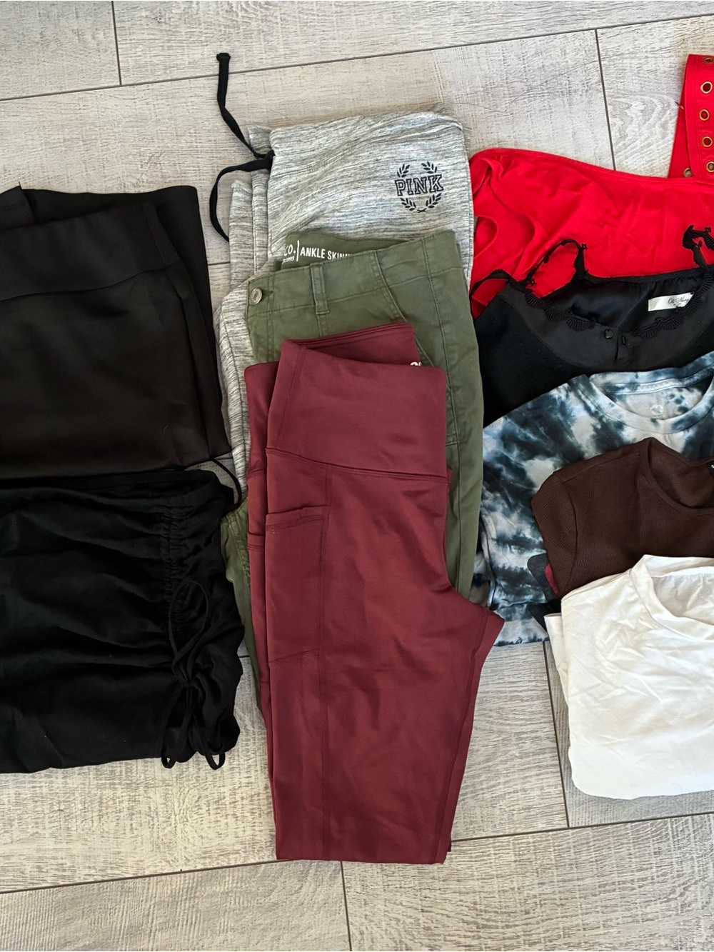 Women’s Bundle- 3 Pants, 2 Skirts, 5 Tops